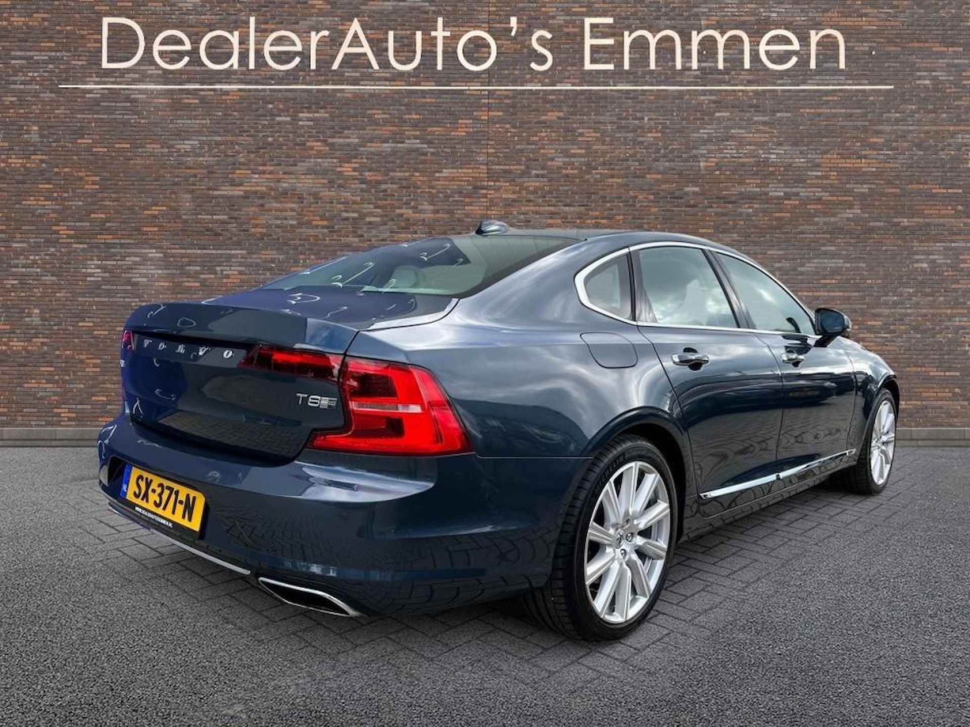 Volvo S90 2.0 T8 AWD Inscript. - 4/42