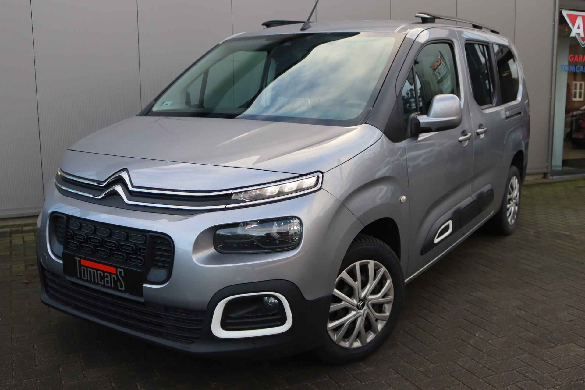 Citroën Berlingo XL 1.2 PureT. 130PK Automaat Feel 7pers. Camera/Carplay/Stoelverwarming/Cruise-Control - 4/27