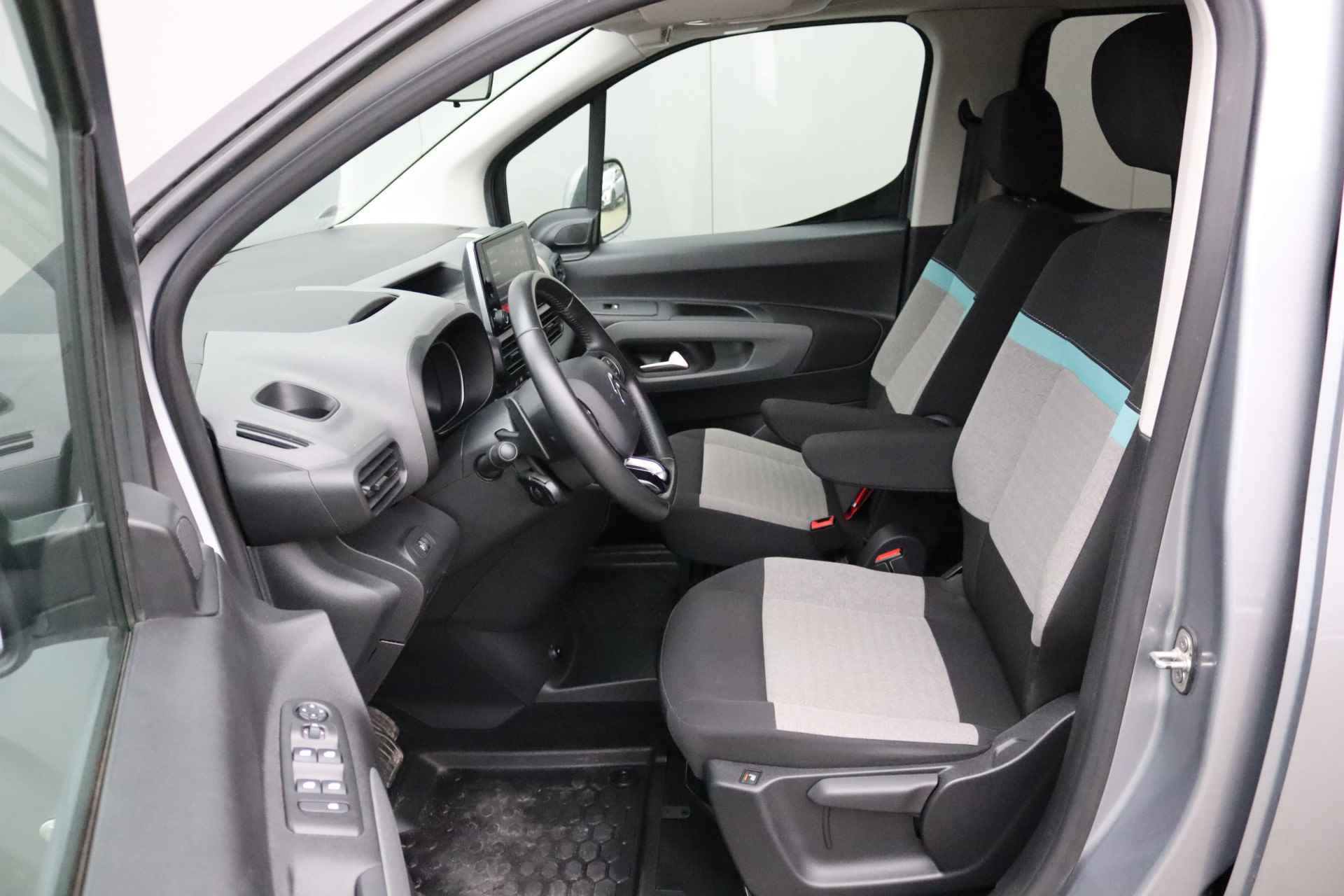 Citroën Berlingo XL 1.2 PureT. 130PK Automaat Feel 7pers. Camera/Carplay/Stoelverwarming/Cruise-Control - 6/27