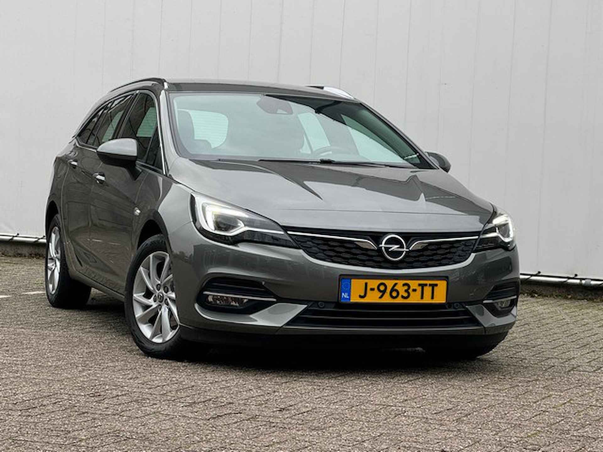 Opel Astra Sports Tourer 1.2 Turbo 145PK Elegance Ultimate met Navi/Camera, Alcantara, AGR, LED Matrix - 2/23