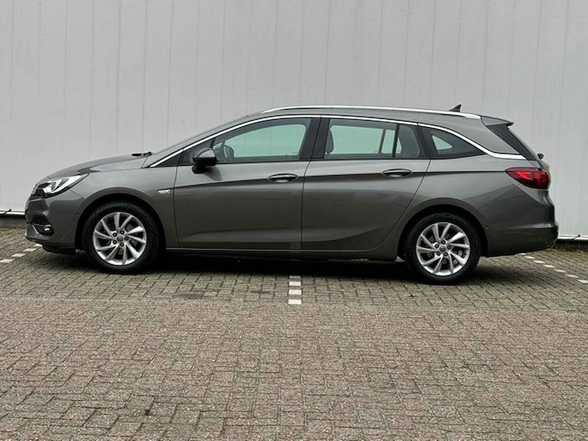 Opel Astra Sports Tourer 1.2 Turbo 145PK Elegance Ultimate met Navi/Camera, Alcantara, AGR, LED Matrix - 4/23