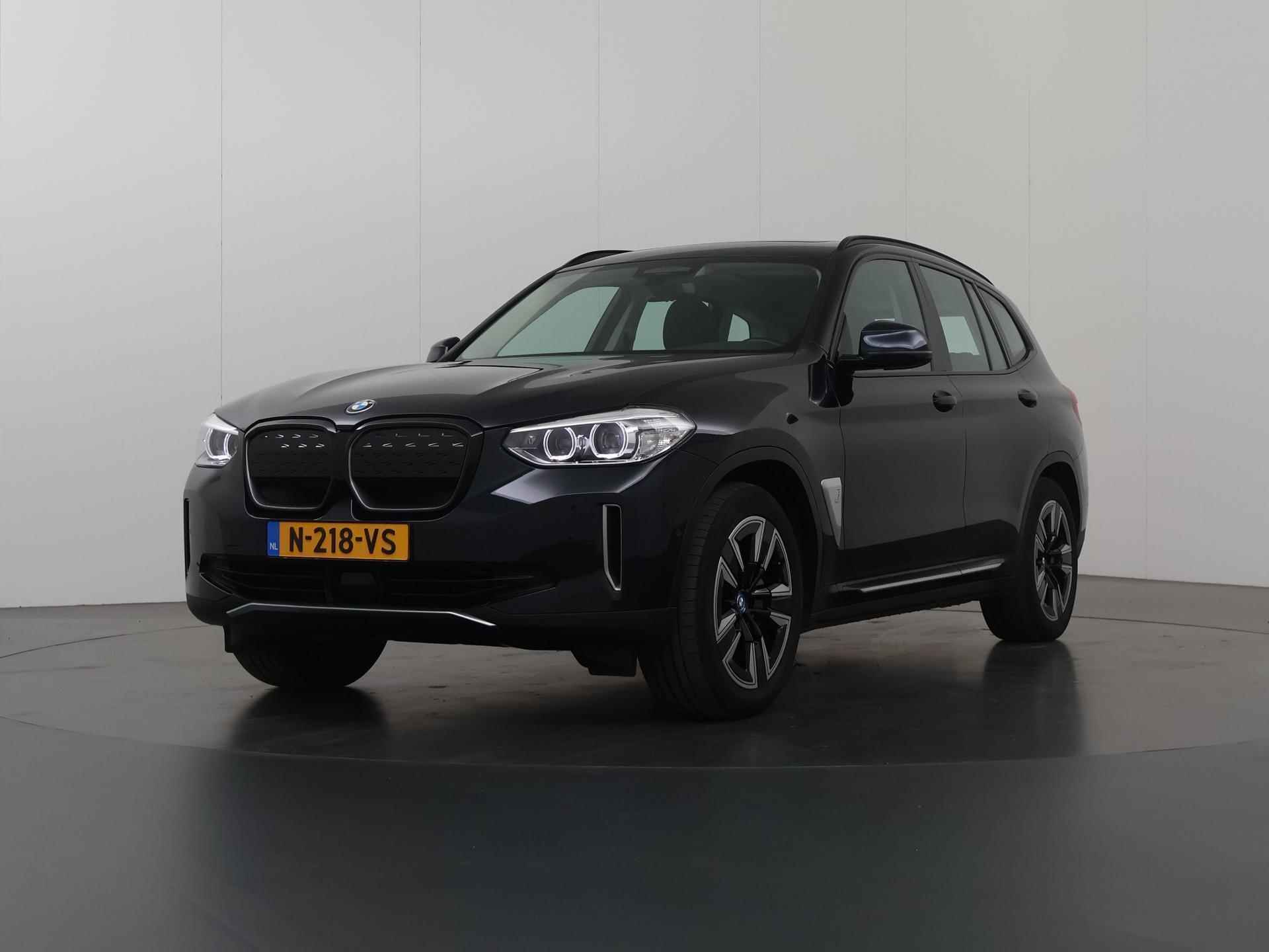 BMW iX3 Executive 80 kWh | Elektrisch verstelbare stoelen + geheugen | Digitaal Dashboard | Camera | Apple CarPlay | Navigatie | Stoelverwarming | Standkachel | Panoramadak | Adaptieve Cruise Control | Trekhaak | - 49/49