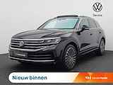 Volkswagen Touareg 3.0 TSi eHybrid 4MOTION Elegance 382PK DSG Luchtvering, Servosluiting, Pano-Schuifdak, 360gr Camera, Keyless, Side Assist, Trekhaak, 21" LM Velgen