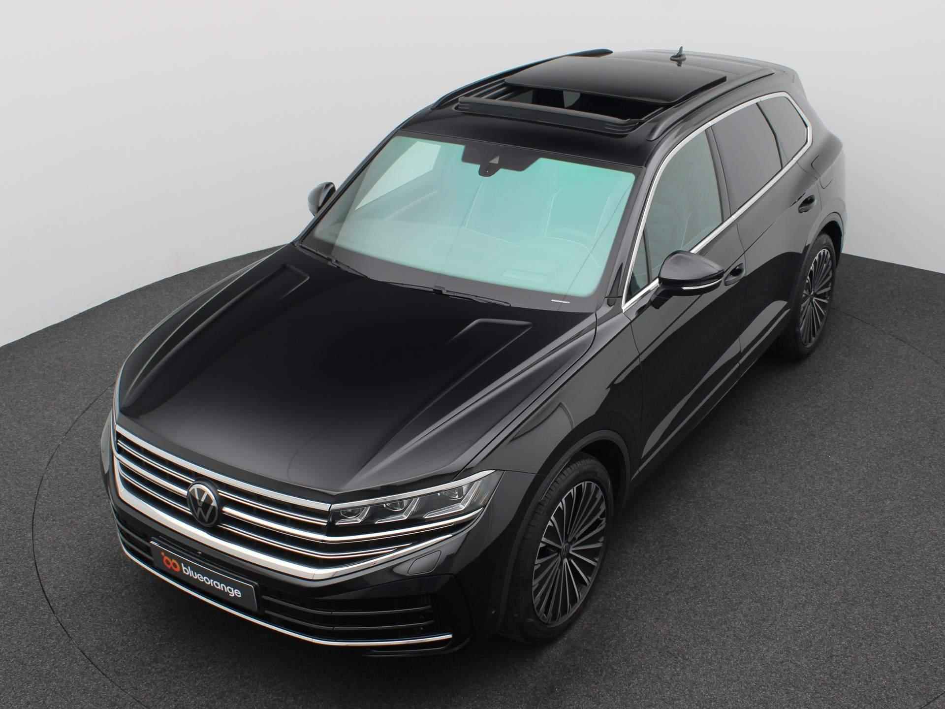 Volkswagen Touareg 3.0 TSi eHybrid 4MOTION Elegance 382PK DSG Luchtvering, Servosluiting, Pano-Schuifdak, 360gr Camera, Keyless, Side Assist, Trekhaak, 21" LM Velgen - 14/62