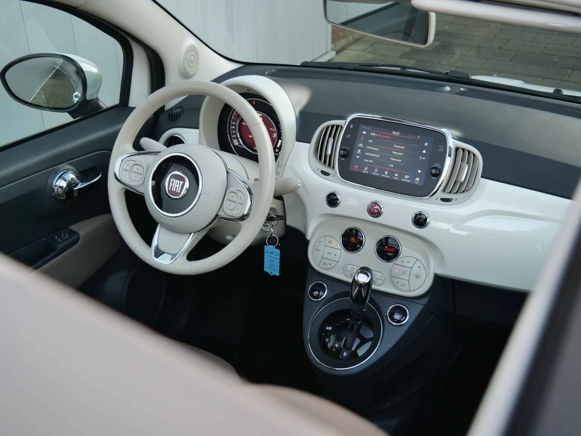 Fiat 500C 0.9 TwinAir 86 Pk Automaat DAB / Climate control / Parkeersensoren/ Leer - 11/43