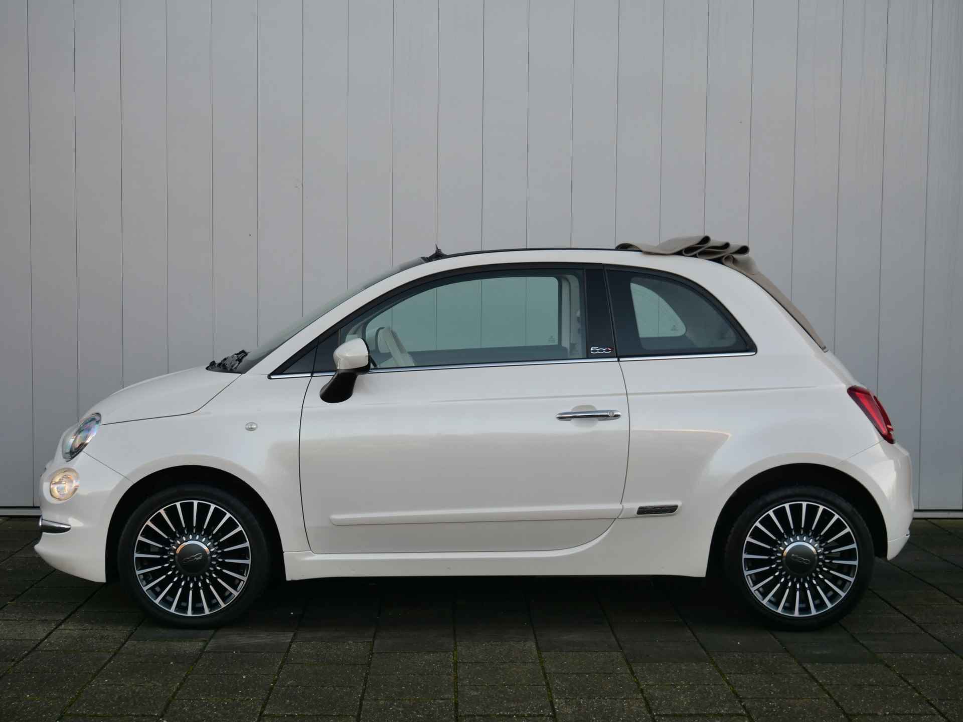 Fiat 500C 0.9 TwinAir 86 Pk Automaat DAB / Climate control / Parkeersensoren/ Leer - 21/43