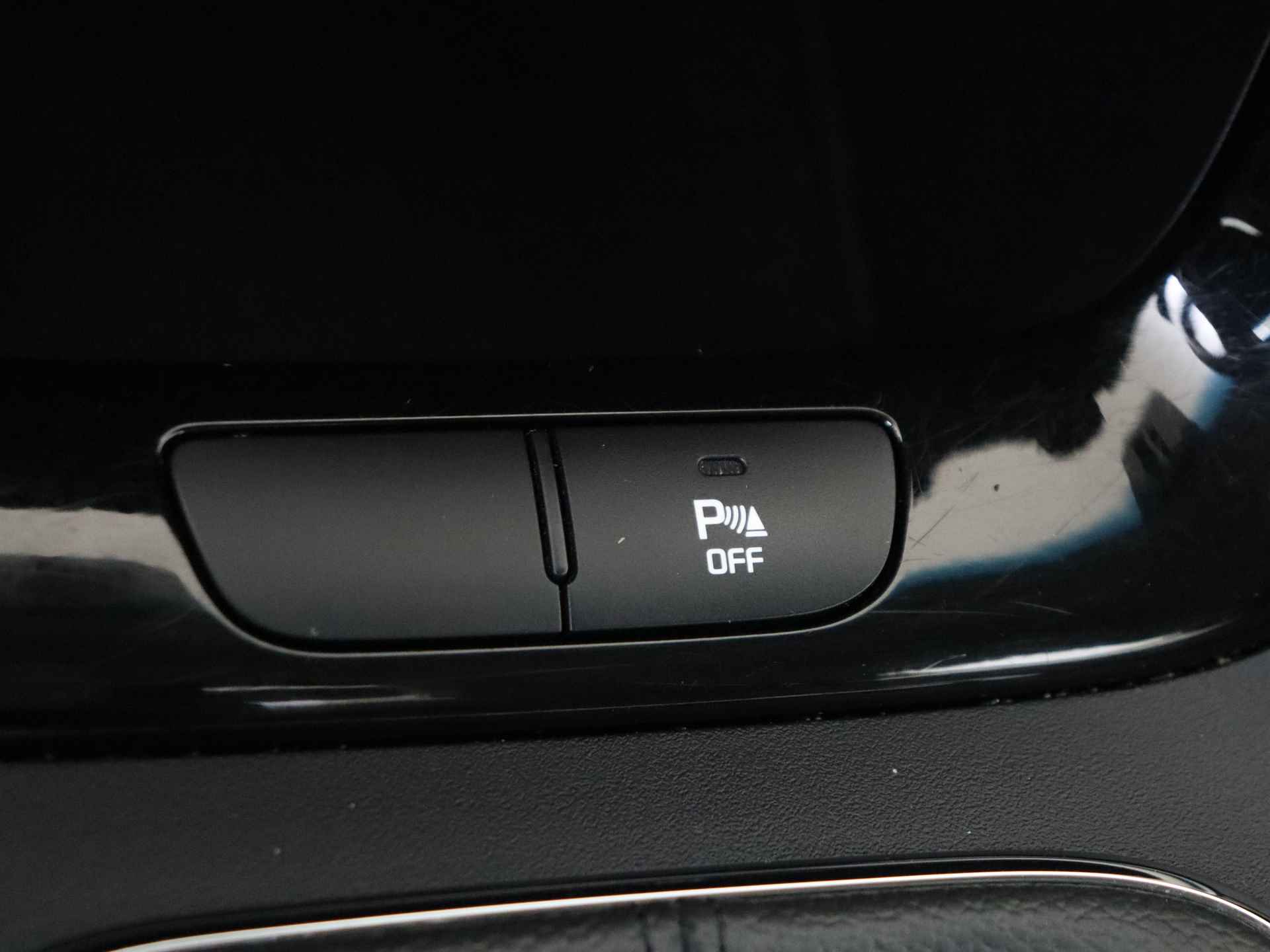 Kia cee'd 1.6 GDI Plus Pack 5 deurs | Navigatie | Climate Control - 23/31