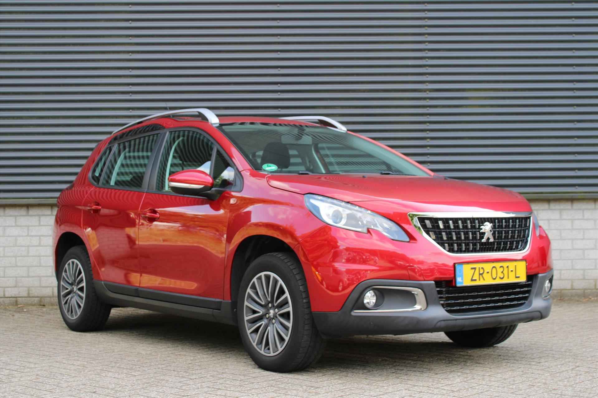 PEUGEOT 2008 1.2 PureTech 82pk Active | Trekhaak | Cruise Control | Navigatie | - 3/26