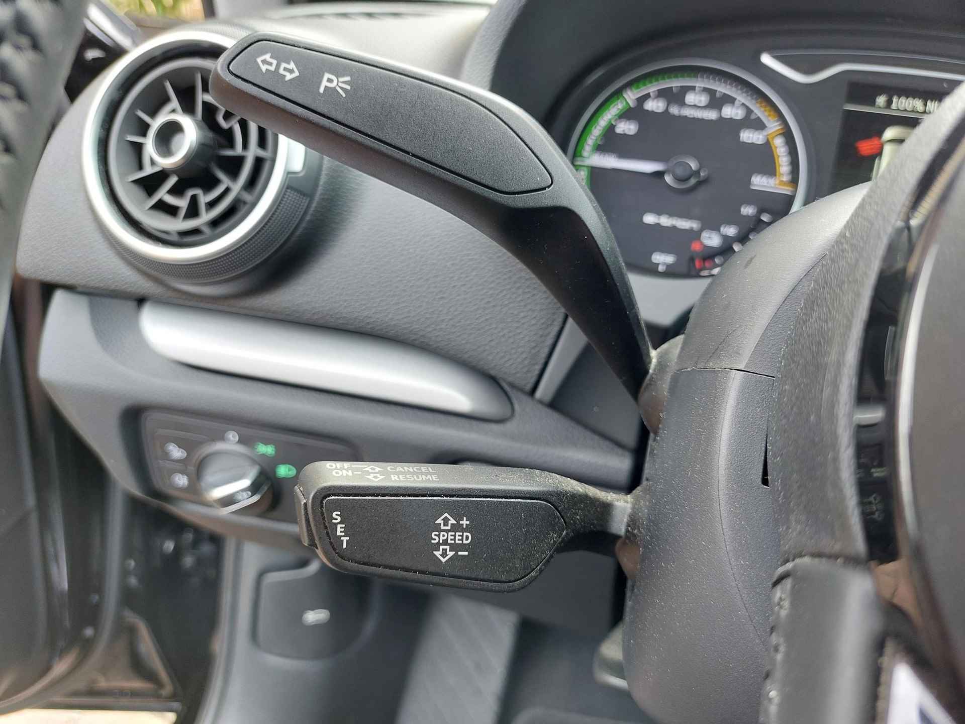 Audi A3 Sportback 40 e-tron Advance Sport | S-Line | Trekhaak | Camera | 100% onderhouden - 17/38