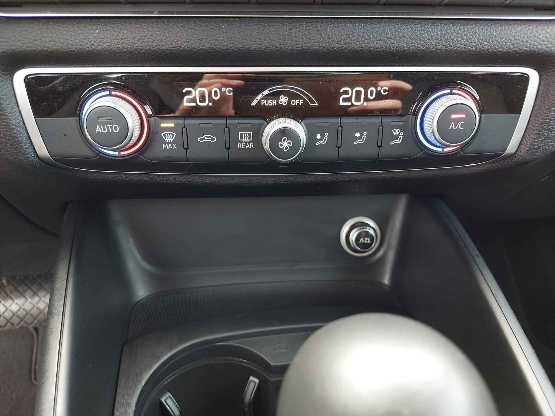 Audi A3 Sportback 40 e-tron Advance Sport | S-Line | Trekhaak | Camera | 100% onderhouden - 28/38