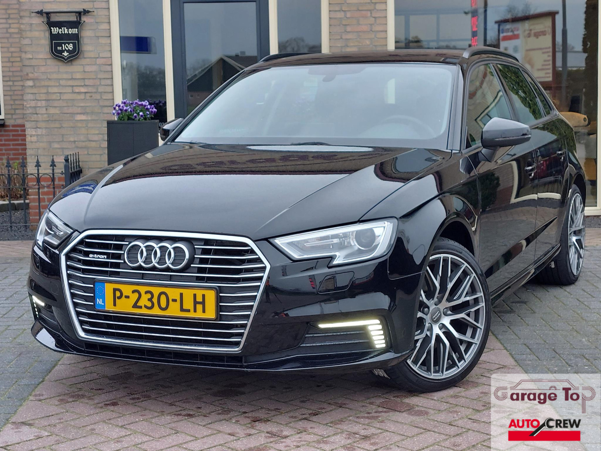 Audi A3 Sportback 40 e-tron Advance Sport | S-Line | Trekhaak | Camera | 100% onderhouden bij viaBOVAG.nl