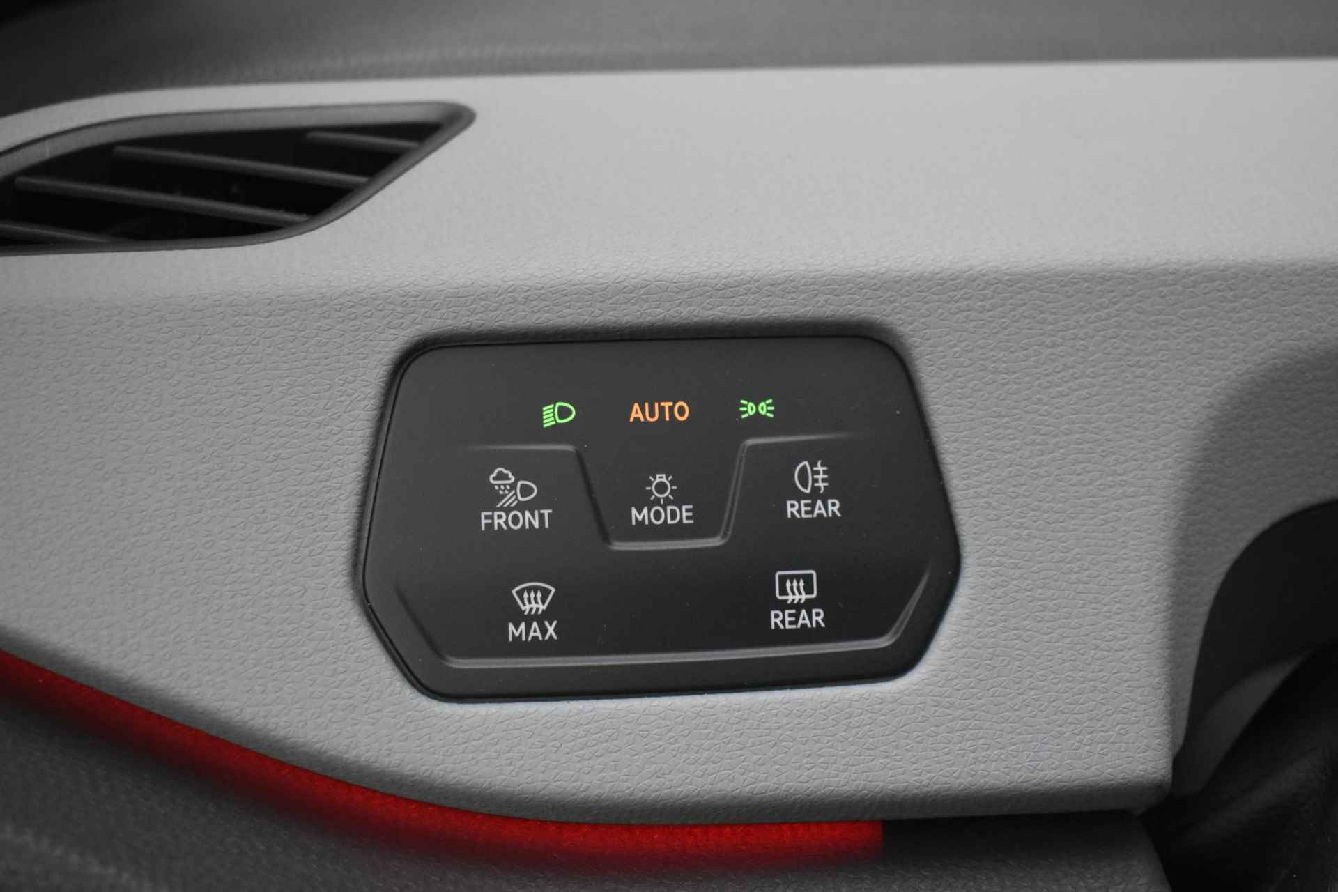 Volkswagen ID.3 First Plus 58 kWh / 91% SOH / Stoelverwarming / Navigatie / LED Koplampen / Camera / All season - 14/40