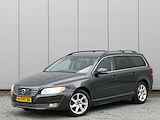 Volvo V70 T4 Nordic+ Leer / Standkachel / Navi / Trekhaak