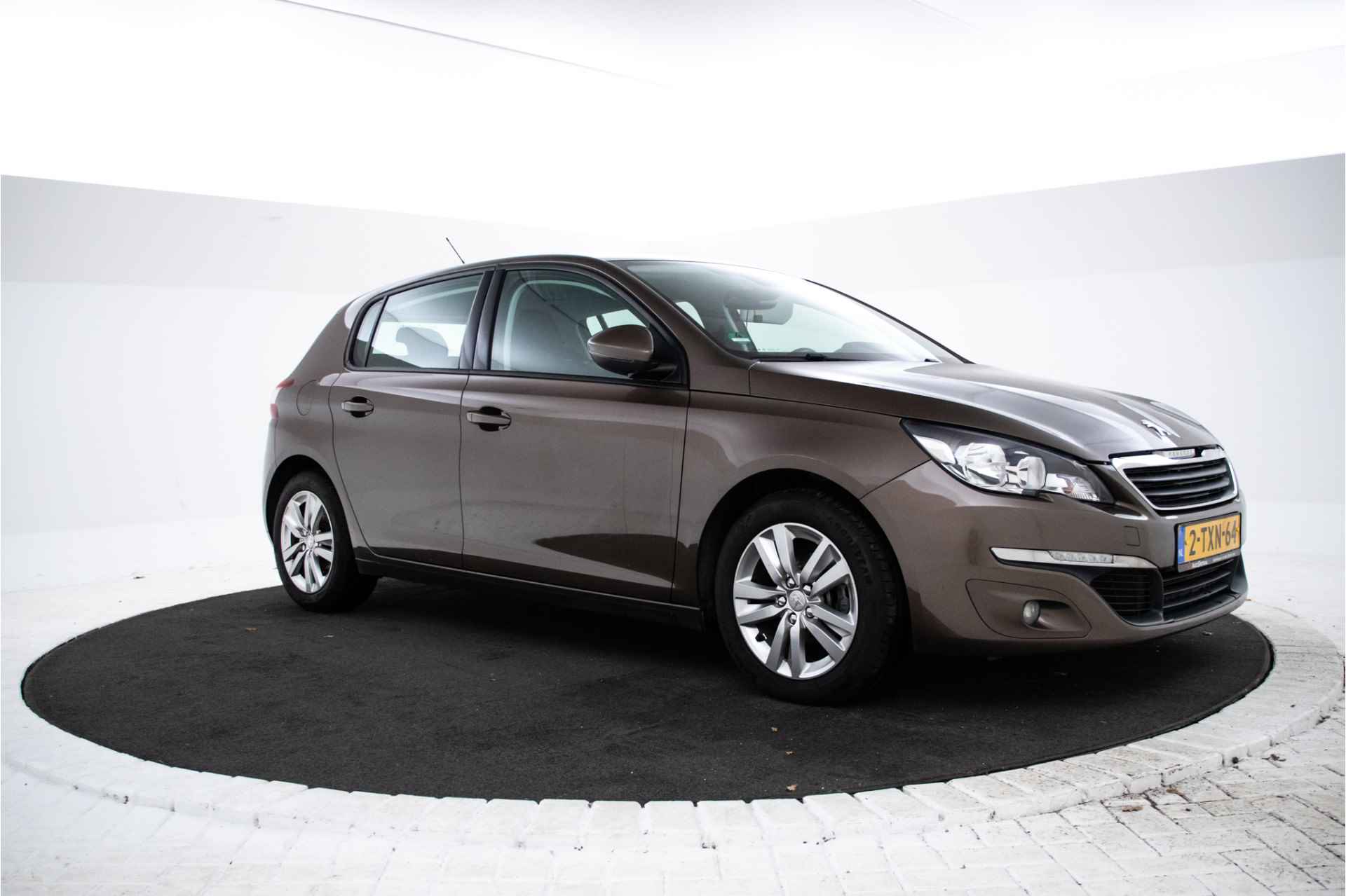 Peugeot 308 1.2 VTi Active 5 Deurs hb, Navigatie, Cruise, Lmv, - 3/23