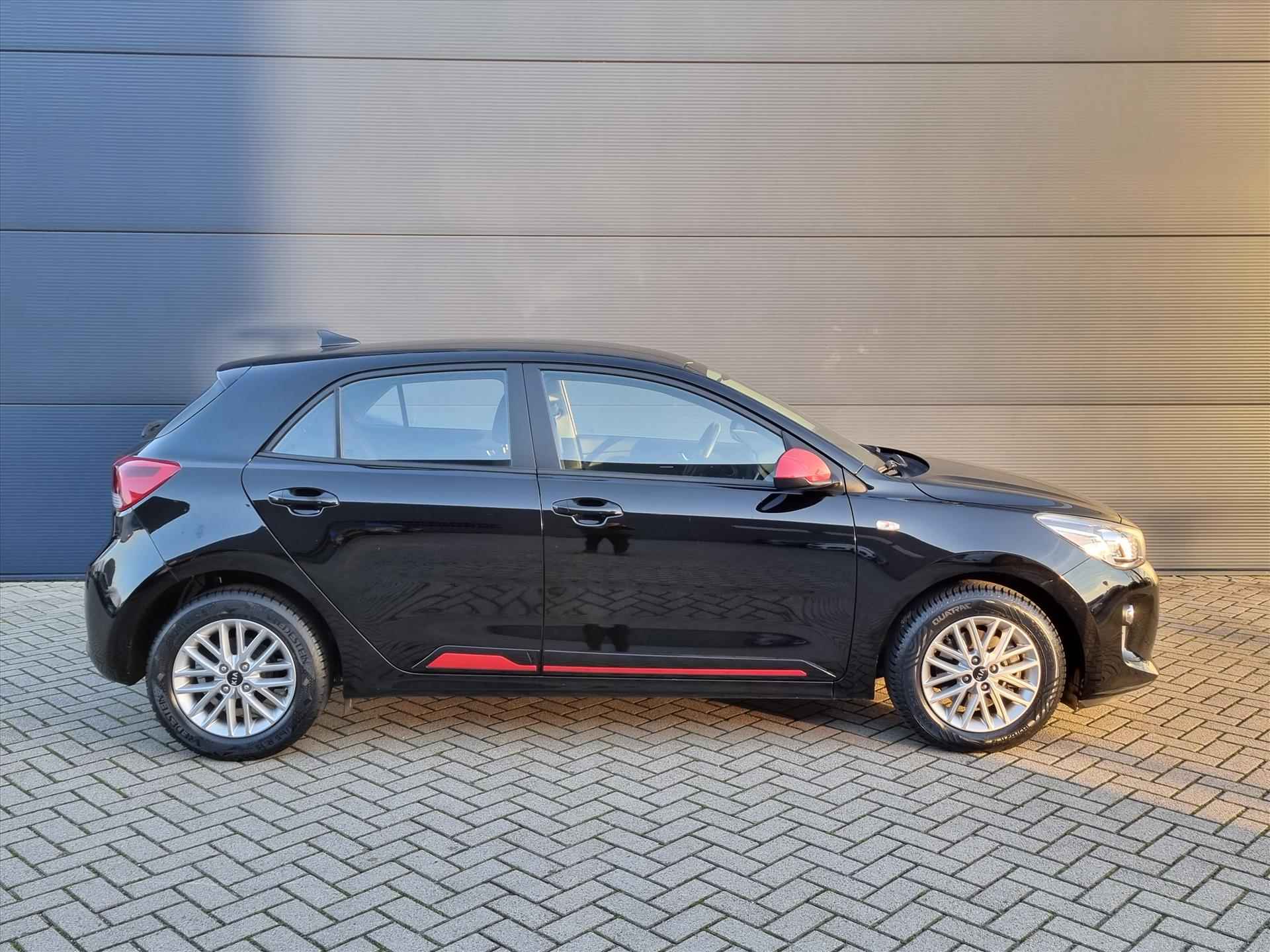 KIA Rio 1.0 T-GDI 100pk DynamicLine | Navigatie | Airco | Camera | Apple Carplay | All Season Banden | - 6/33