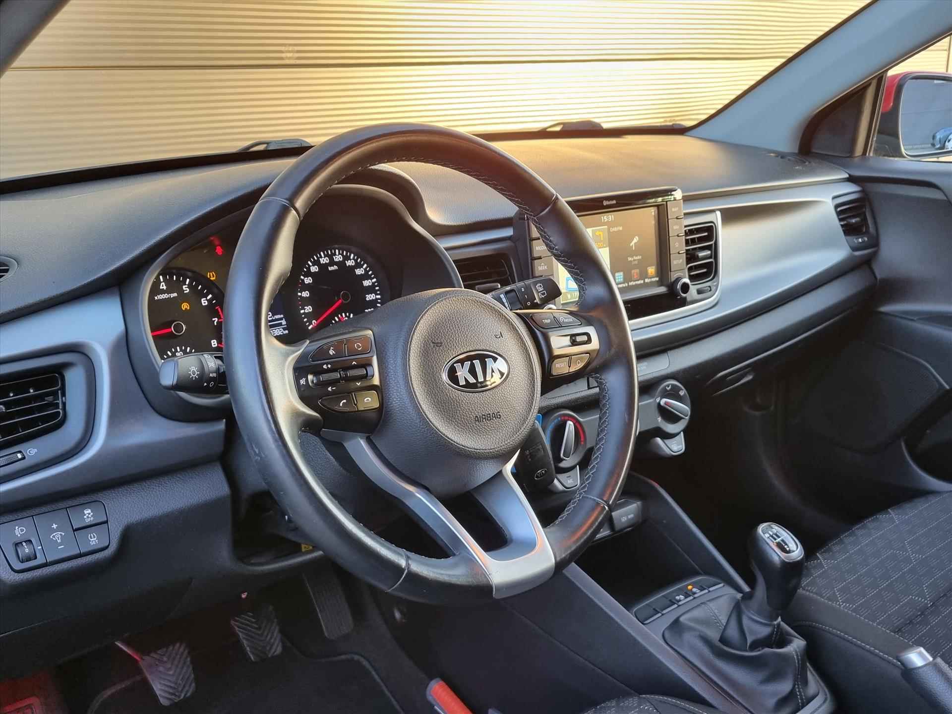 KIA Rio 1.0 T-GDI 100pk DynamicLine | Navigatie | Airco | Camera | Apple Carplay | All Season Banden | - 9/33