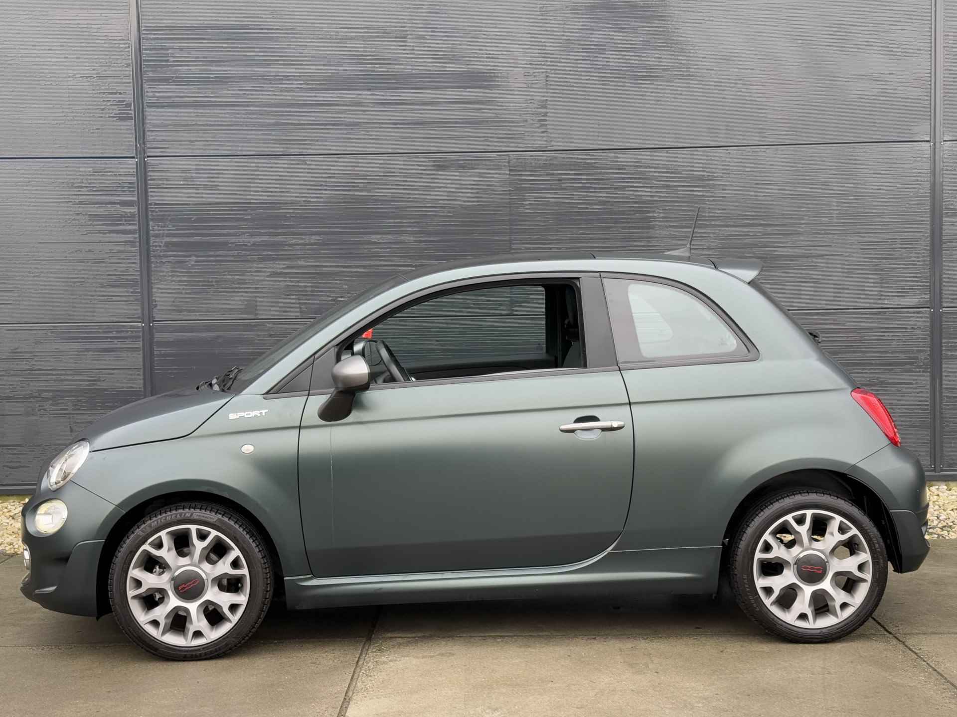 Fiat 500 1.0 Hybrid Sport | Panoramadak | Climate Control | Parkeersensoren | CarPlay - 6/42