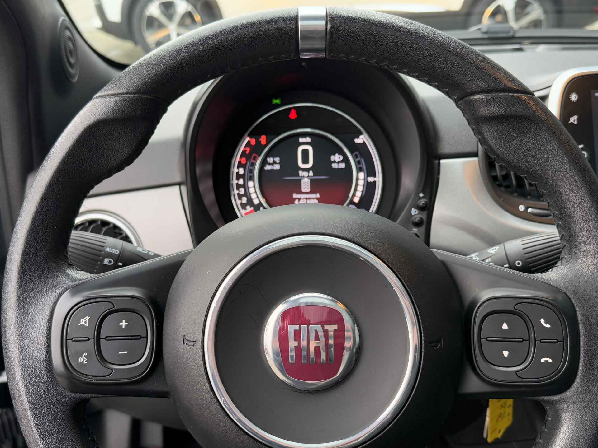 Fiat 500 1.0 Hybrid Sport | Panoramadak | Climate Control | Parkeersensoren | CarPlay - 25/42