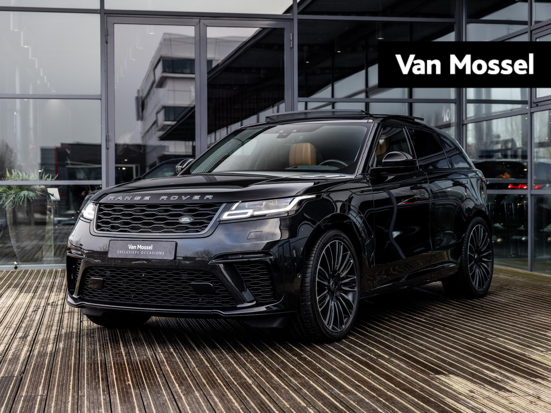 Land Rover Range Rover Velar 5.0 V8 SV Autobiography Dynamic Edition | MERIDIAN SIGNATURE SOUNDSYSTEM | STOELMASSAGE | STOELVENTILATIE | HEAD-UP DISPLAY | 360 CAMERA | PANORAMA/SCHUIF-KANTELDAK | ADAPTIEVE CRUISE CONTROL |