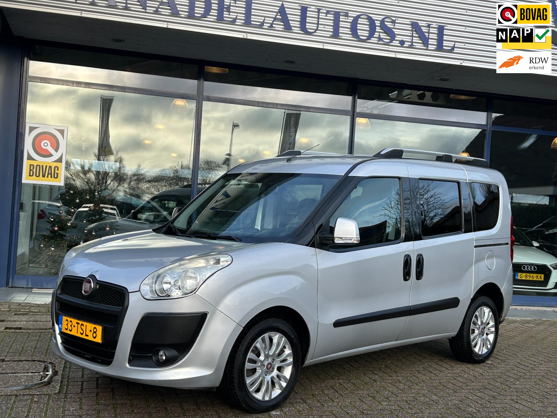 Fiat Doblò 1.4 T-Jet Emotion Clima Cruise LM-Velgen Trekhaak NAP NL-Auto Nette Staat!