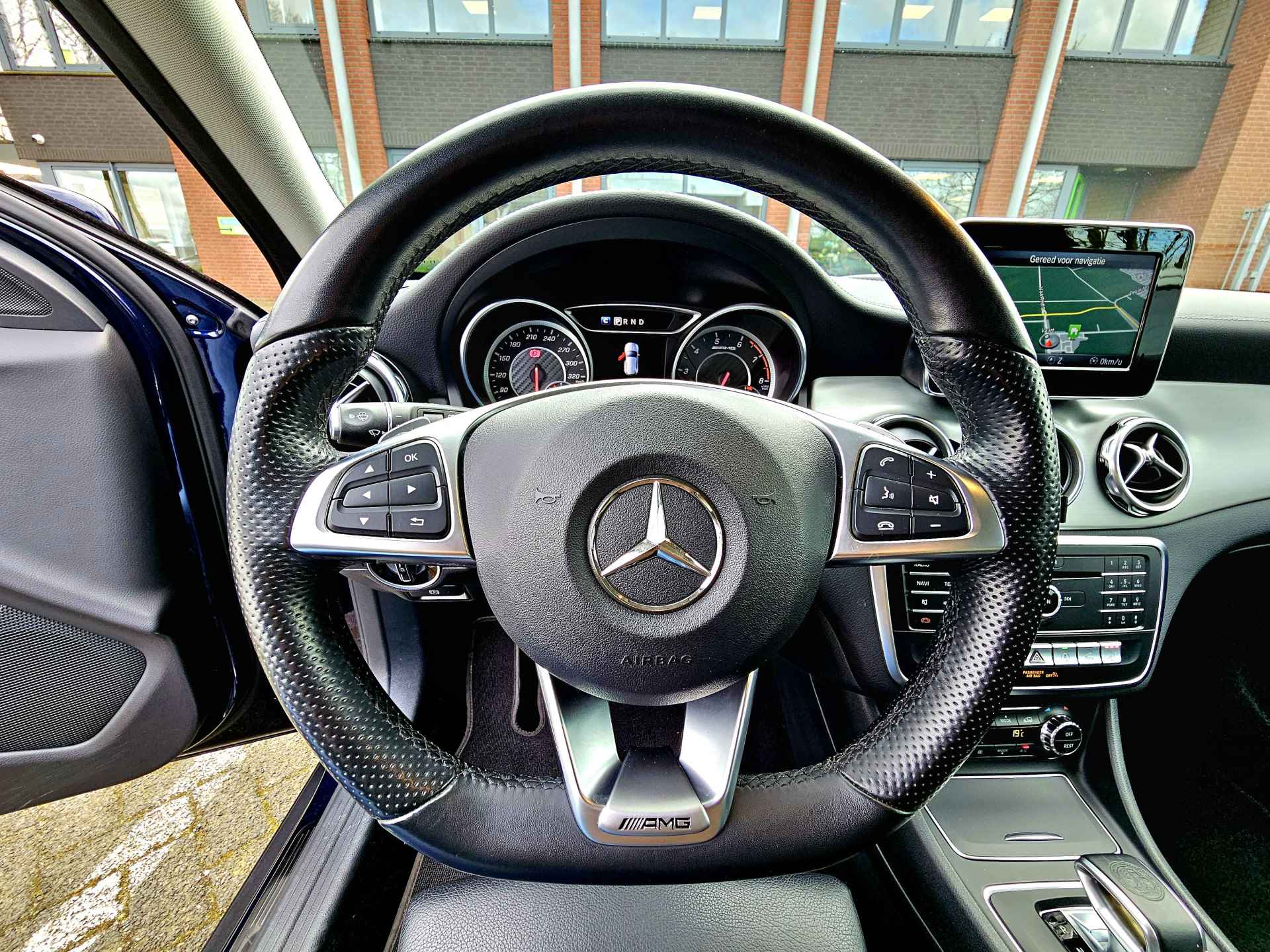 Mercedes-Benz GLA AMG 45 4MATIC Premium,360 camera,Leder. - 19/43