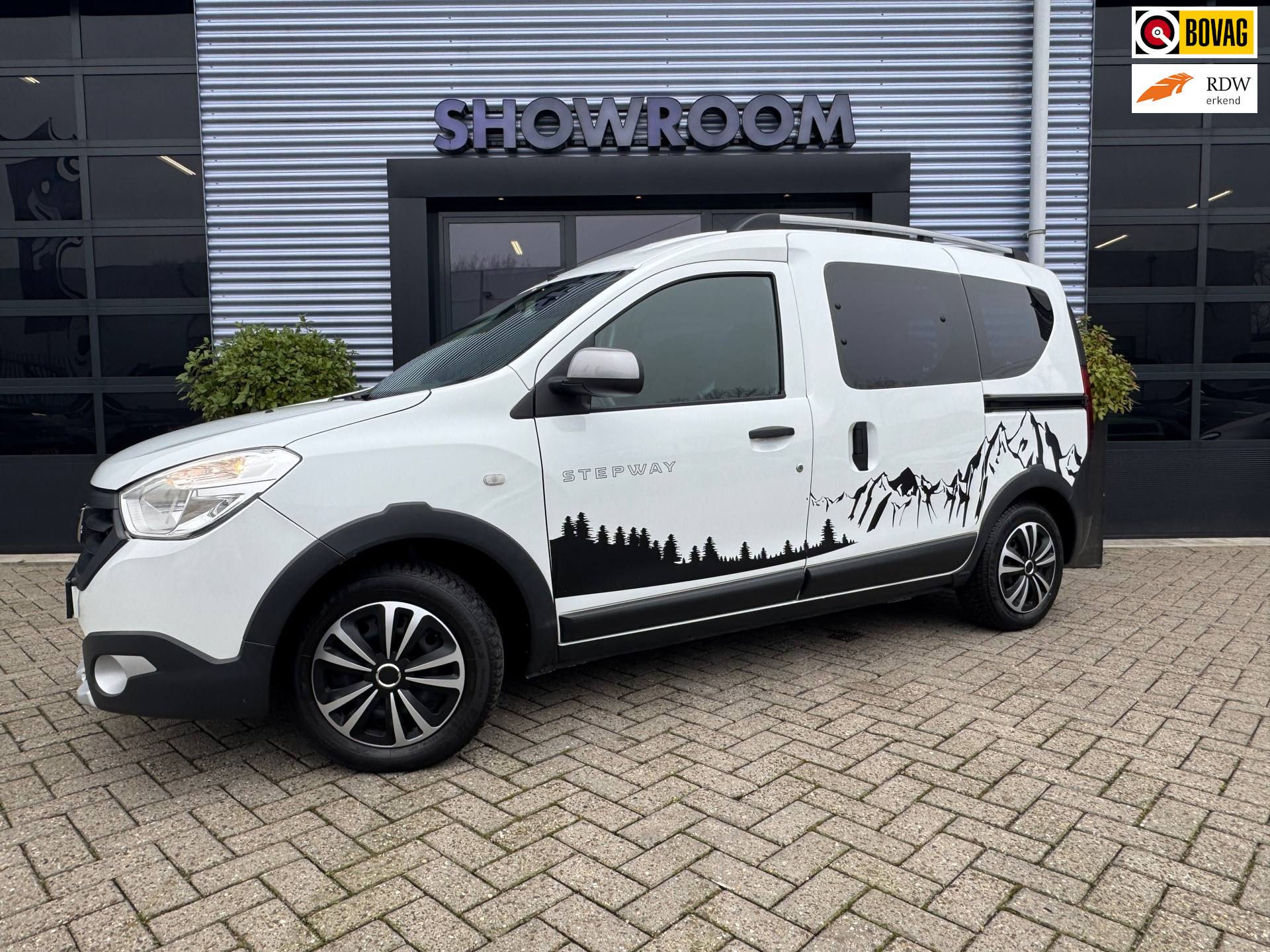 Dacia Dokker 1.2 TCe S&S Stepway camper uitvoering