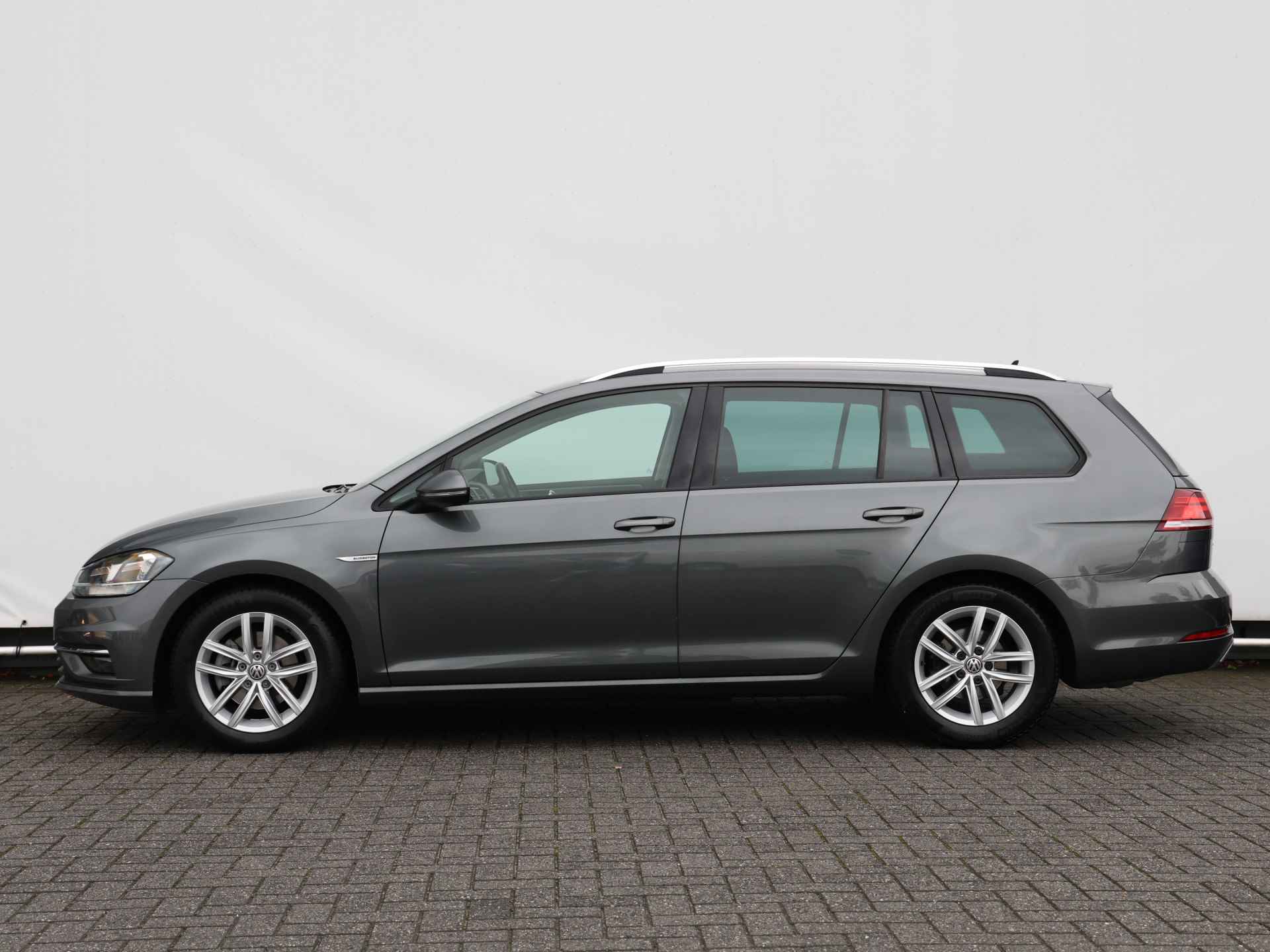 Volkswagen GOLF Variant 1.5 TSI Comfortline 130PK DSG I Navigatie I Cruise control I Parkeersensoren - 13/36