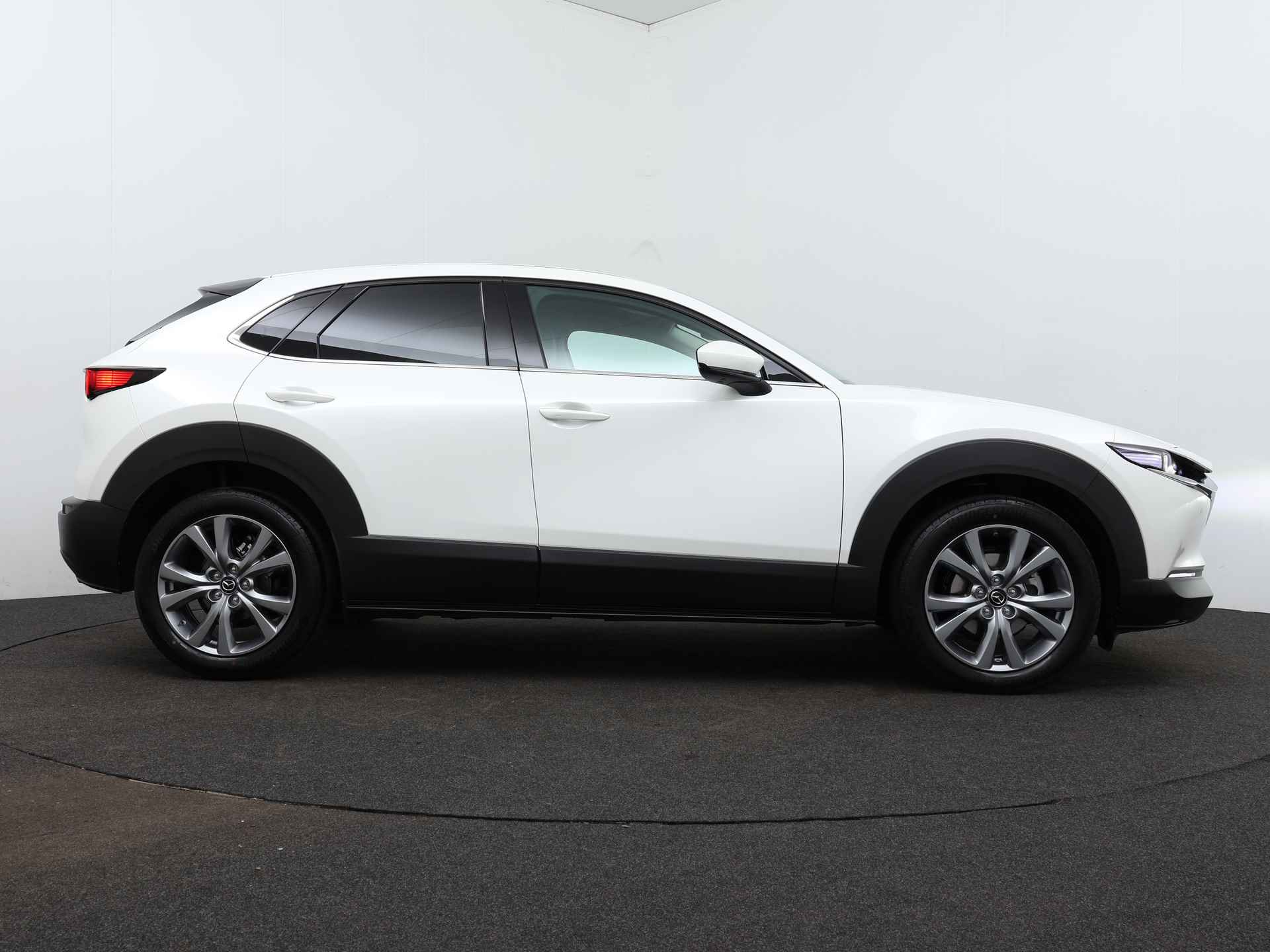 Mazda CX-30 2.0 e-SkyActiv-G M Hybrid Exclusive-line COMB DASO DESI | Incl. € 3.500,- instapvoordeel | Direct uit voorraad leverbaar in diverse kleuren en uitvoeringen - 12/35