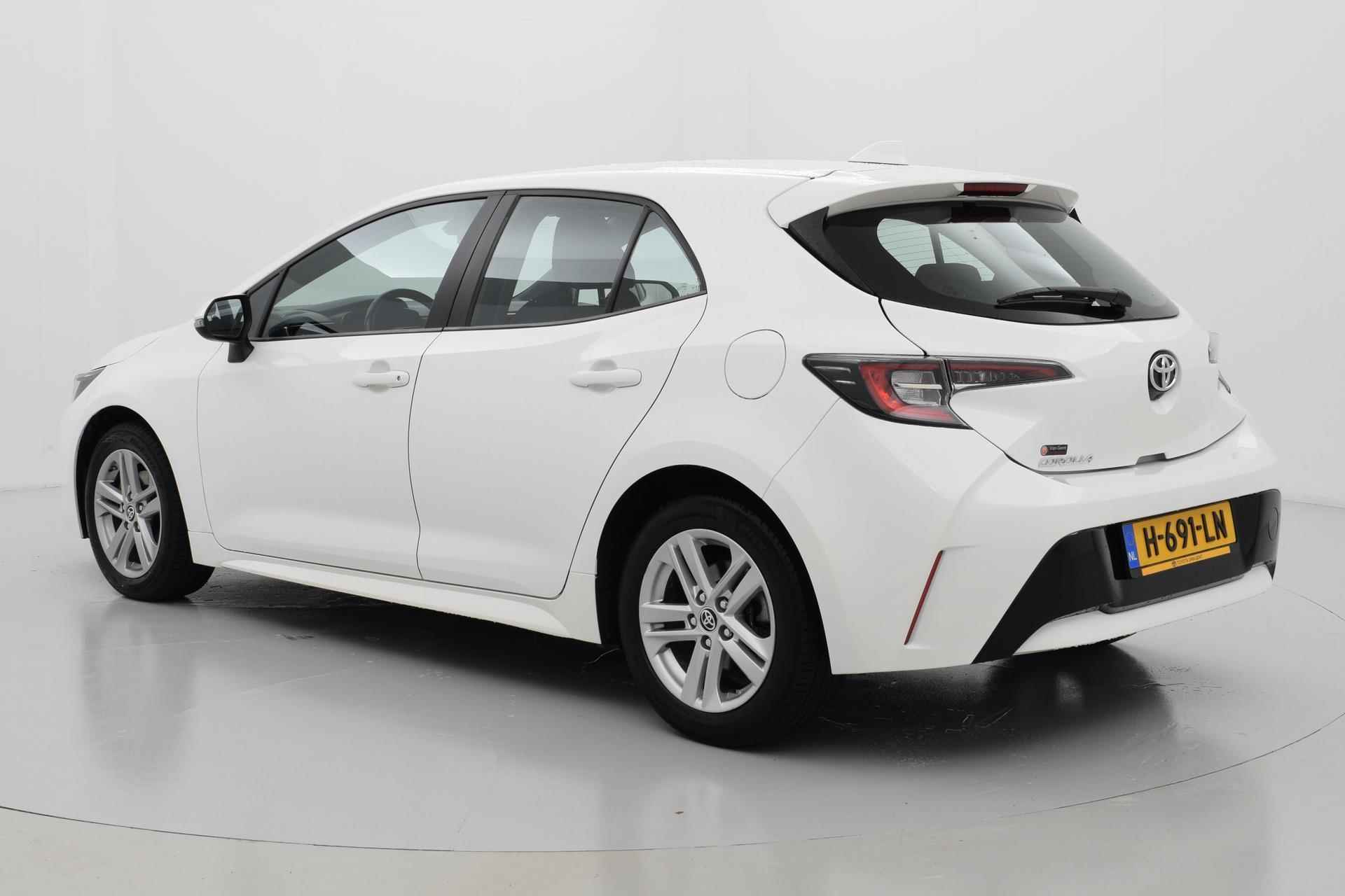 Toyota Corolla 1.2 Turbo Active Navigatie Apple/Android 5drs - 4/36