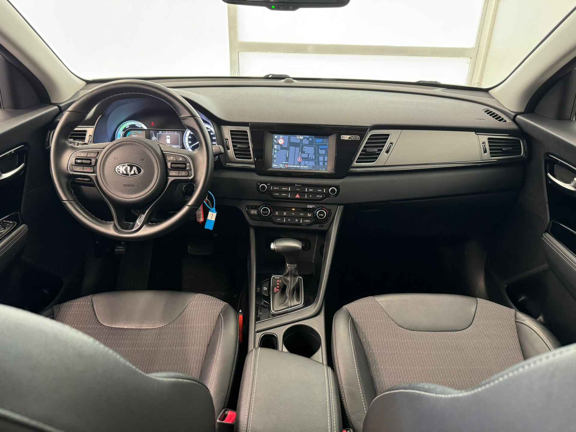 Kia Niro 1.6 GDi Hybrid Executive Line | Climate control | Navigatie | Carplay | Camera | - 31/38