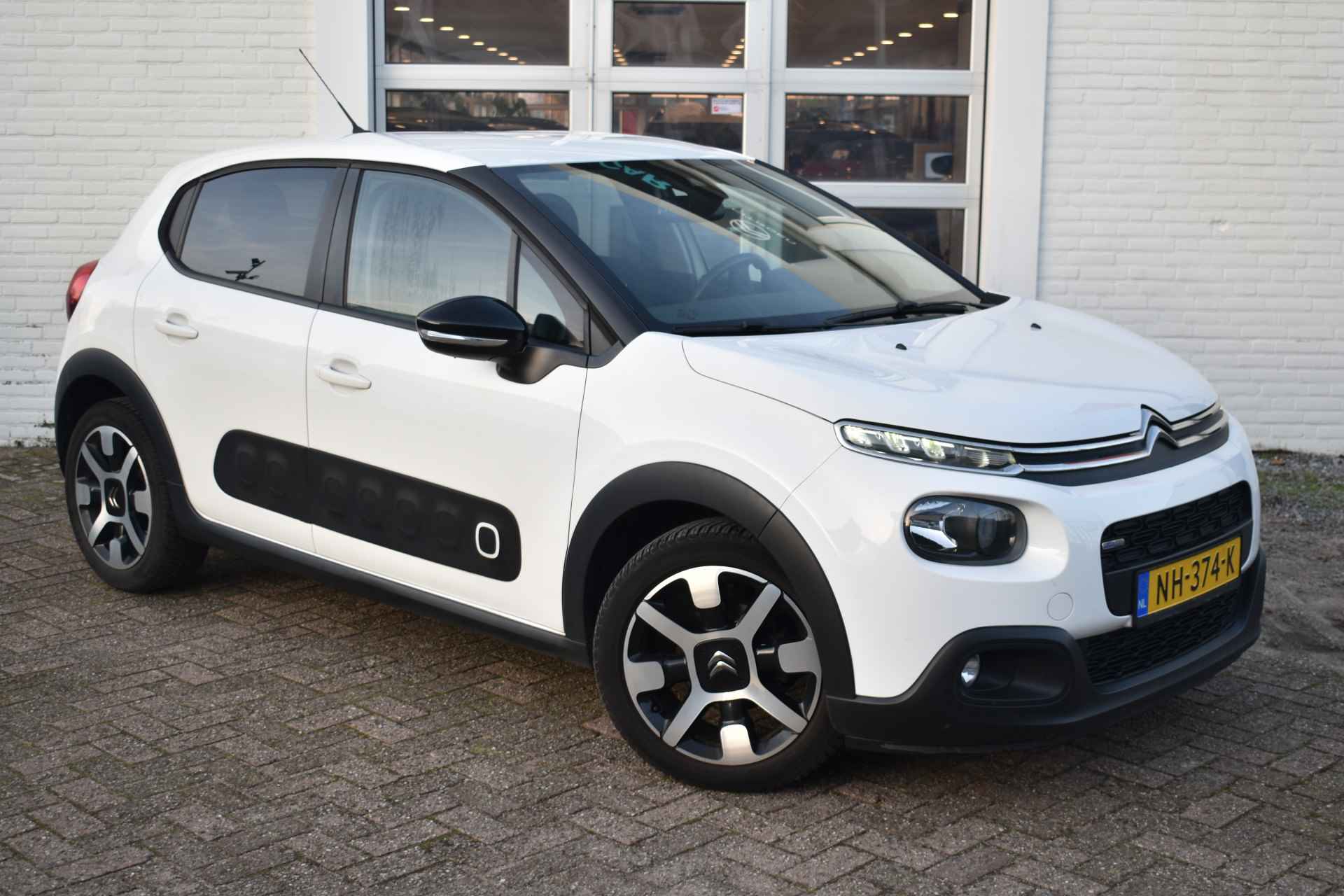 Citroën C3 PureTech 110 S&S Feel Navi | Airco | LM velgen | Parkeerhulp | - 3/15