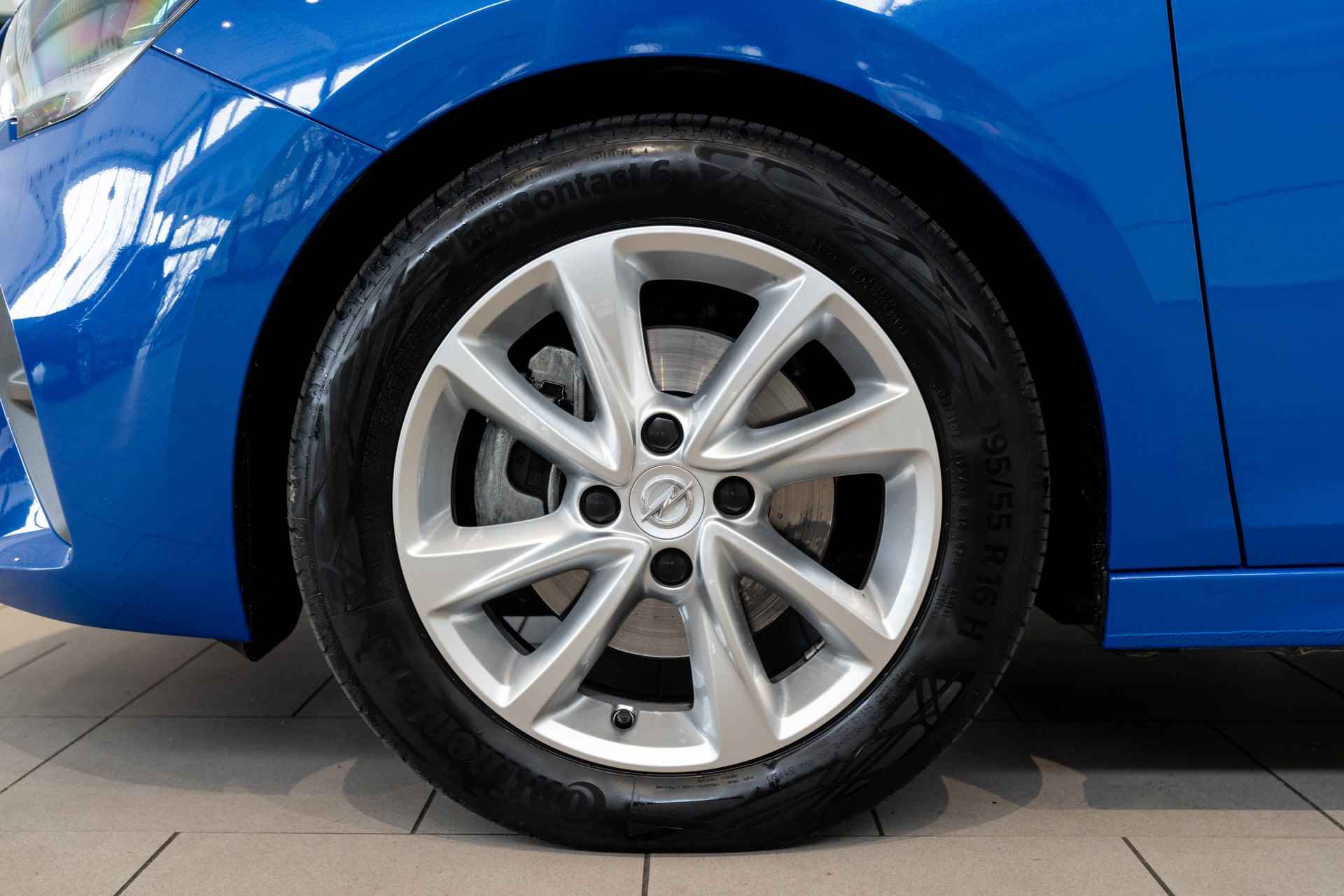 Opel Corsa 1.2 Turbo 100 PK Elegance | Navi | Climate Controle | Parkeersensoren | Donker Glas | 1e Eigenaar | Dealer Onderhouden | - 4/32
