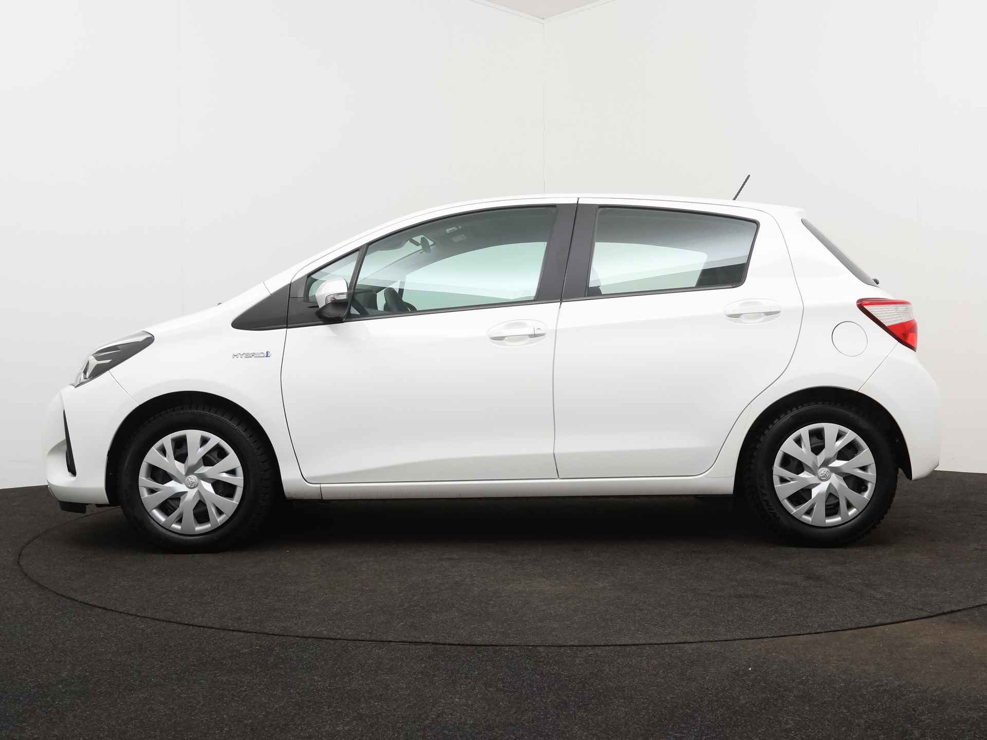 Toyota Yaris 1.5 Hybrid Active | Camera | Climate Control | Cruise Control | - 27/42