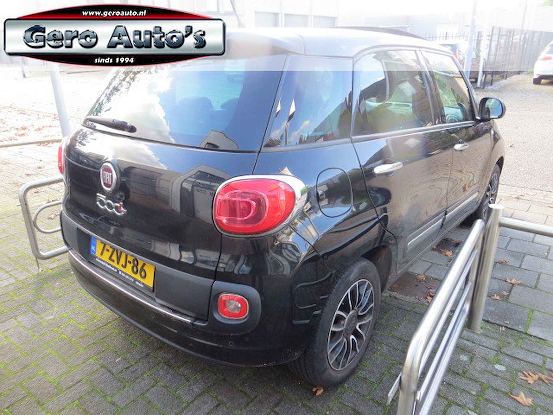 Fiat 500L 0.9 TwinAir Lounge nl-auto panoramadak ,airco ecc,lmv etc - 14/19