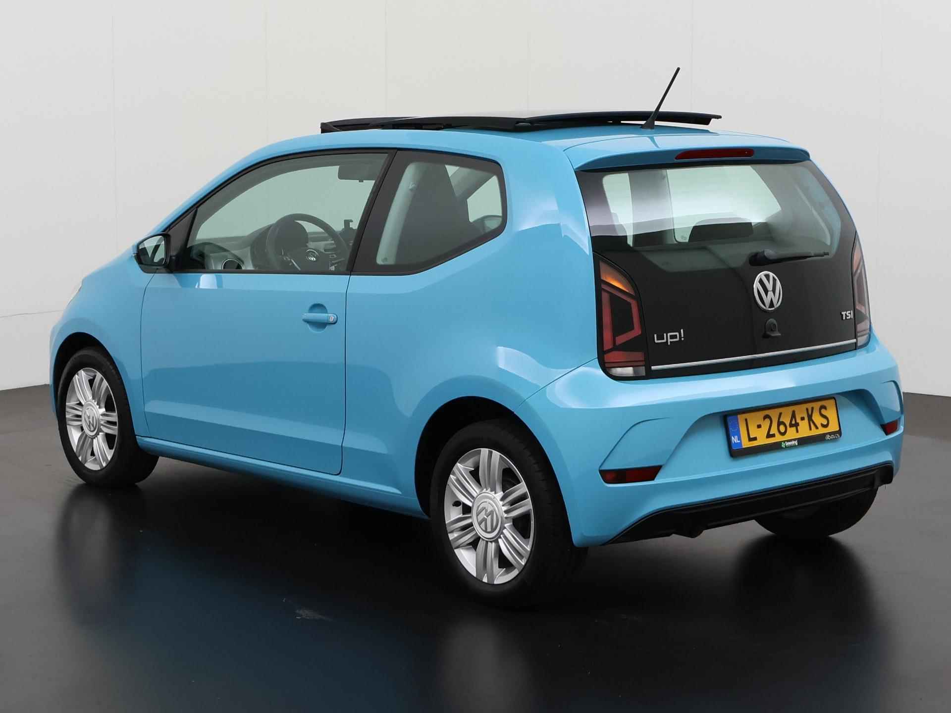 Volkswagen Up! 1.0 TSI BMT high up! | Schuifdak | Parkeersensor | Stoelverwarming | Zondag Open! - 6/33