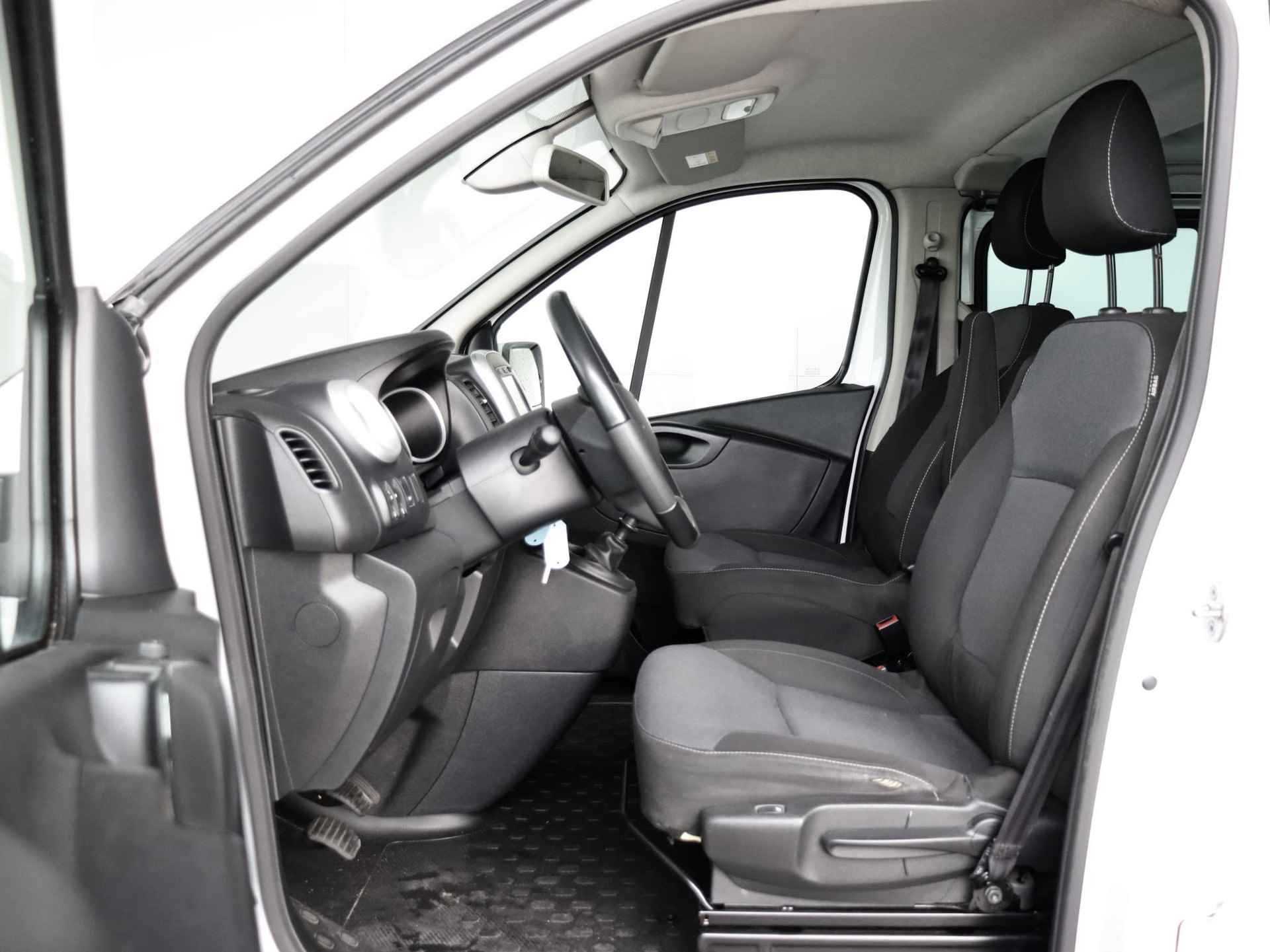 Fiat Talento 1.6 MJ EcoJet L2H1 | VIP 8 Persoons | Incl. BTW/BPM | Navi |  PDC Achter | - 7/25