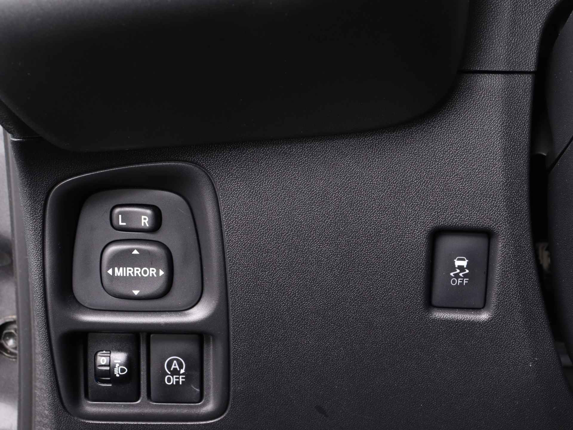 Toyota Aygo 1.0 VVT-i x-joy cabrio | Apple Carplay/Android Auto | Dealer onderhouden | - 34/43