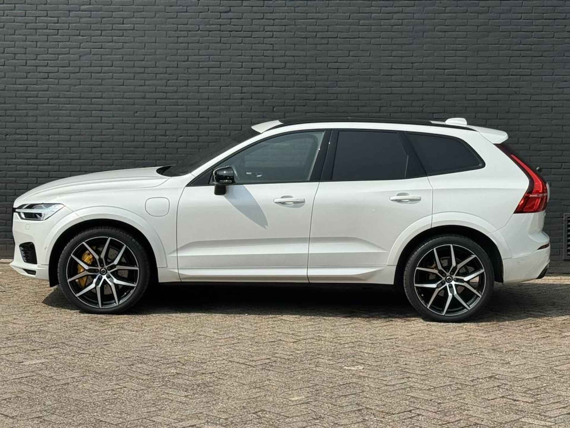 Volvo XC60 2.0 T8 Twin Engine AWD Polestar Engineered I INCL. € 850,00 AFL.KOSTEN + BOVAG GARANTIE - 6/47