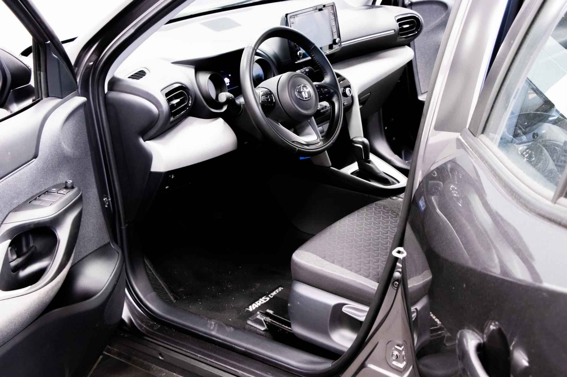 Toyota Yaris Cross 1.5 Hybrid Active| Apple Car Play/Android Auto| Adaptive Cruise| Licht Metaal| Camera| DAB - 11/21
