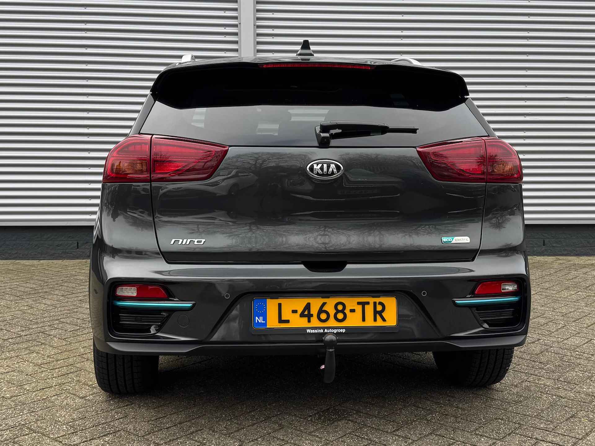 KIA e-Niro 64kWh 204pk Aut DynamicPlusLine | Schuif/Kanteldak | Trekhaak | Stoel/Stuurwielverwarming | Climate Control | Navigatie | - 4/43