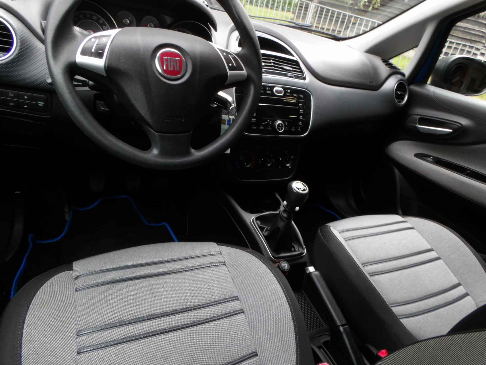 Fiat Punto Evo 1.4 Dynamic Cruise Control Airco Nieuwe APK - 5/27