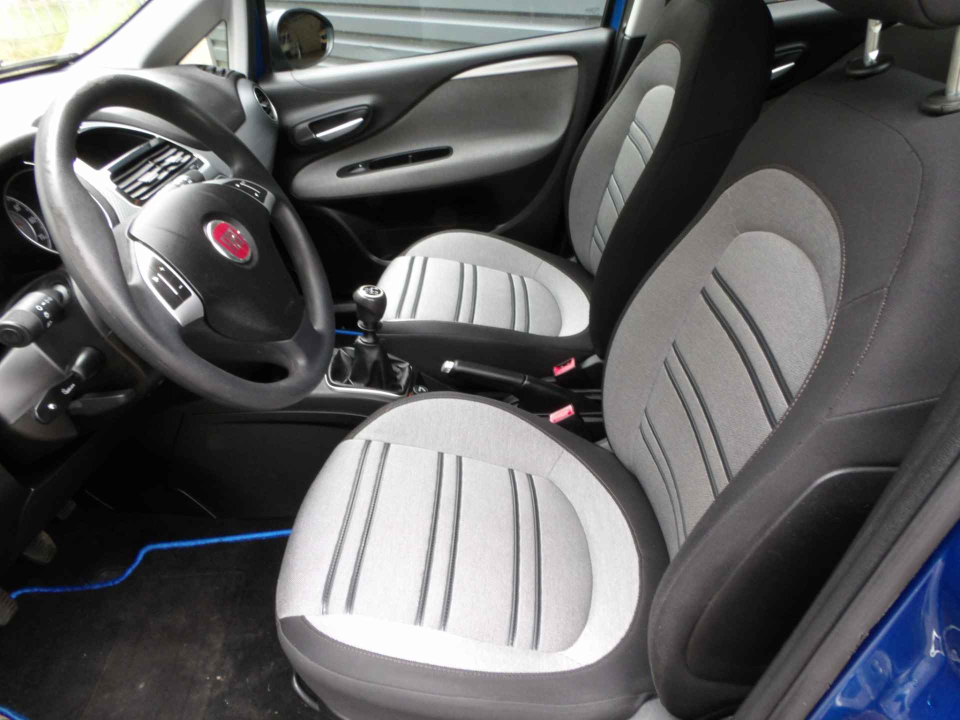 Fiat Punto Evo 1.4 Dynamic Cruise Control Airco Nieuwe APK - 10/27