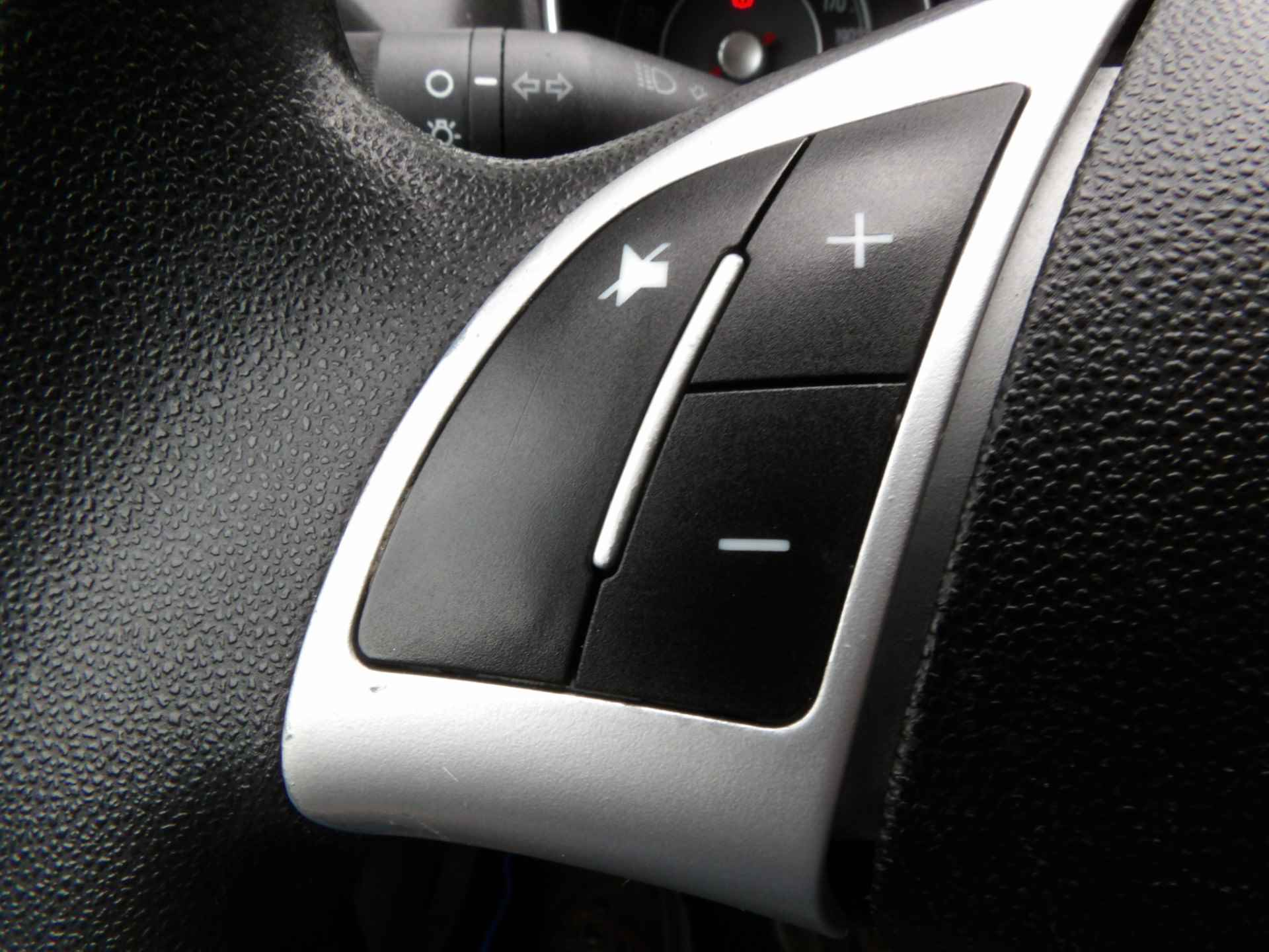 Fiat Punto Evo 1.4 Dynamic Cruise Control Airco Nieuwe APK - 18/27