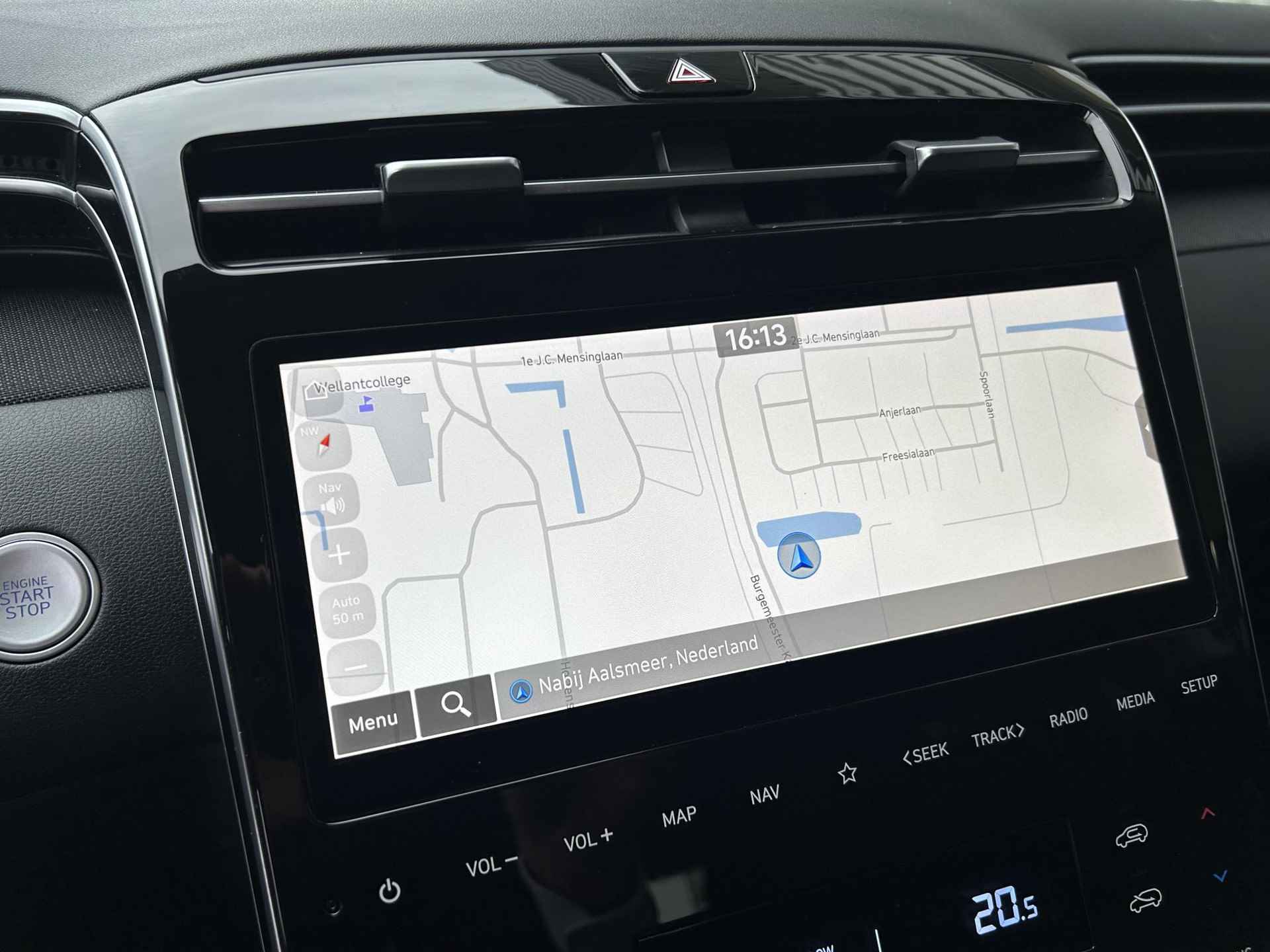 Hyundai Tucson 1.6 T-GDI MHEV Comfort Smart Automaat | Camera | Navi | Stuur-/Stoelverwarming | 17” Velgen | Clima | Key-Less | PDC | Cruise | LED | - 5/24
