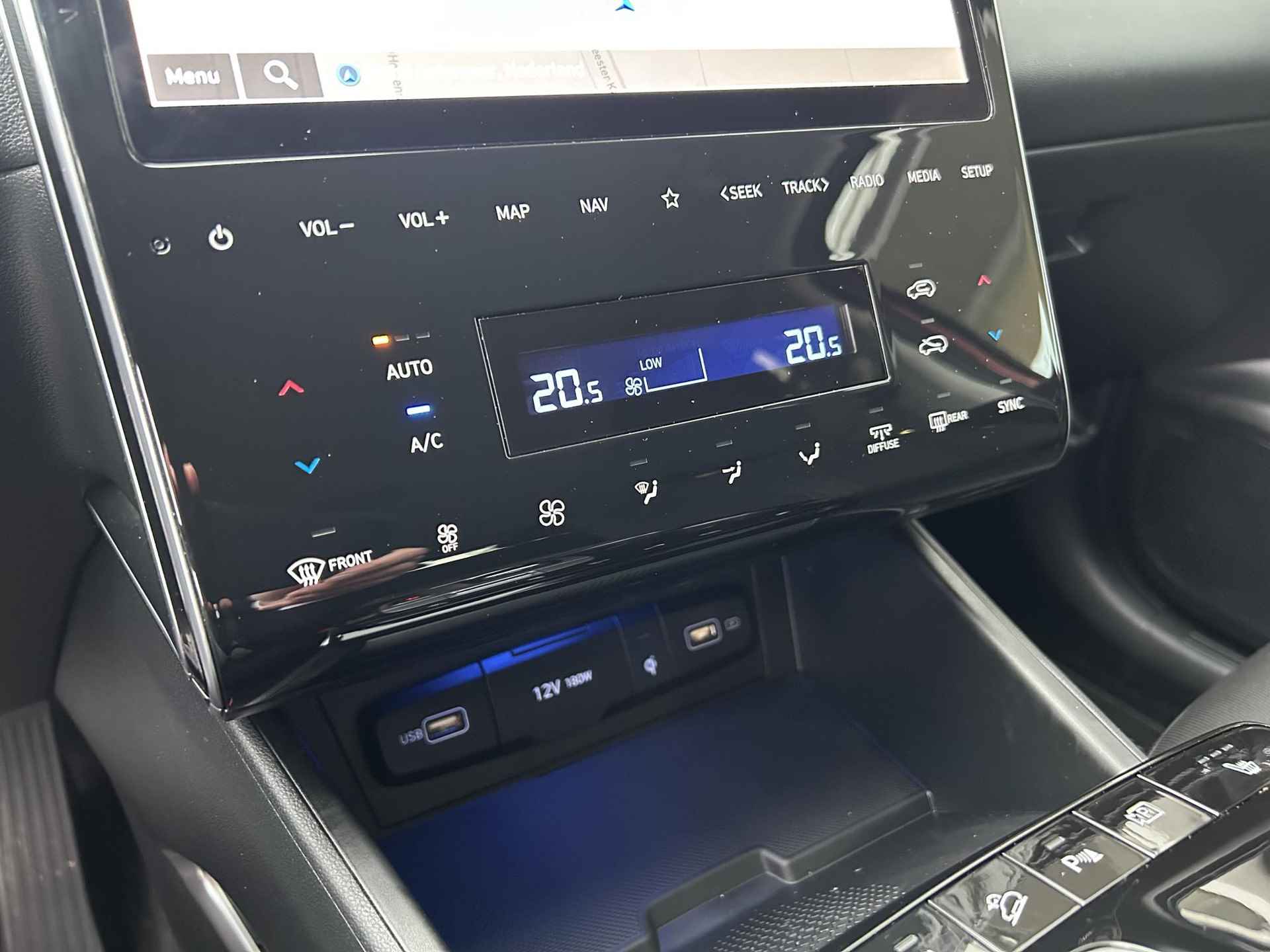 Hyundai Tucson 1.6 T-GDI MHEV Comfort Smart Automaat | Camera | Navi | Stuur-/Stoelverwarming | 17” Velgen | Clima | Key-Less | PDC | Cruise | LED | - 11/24