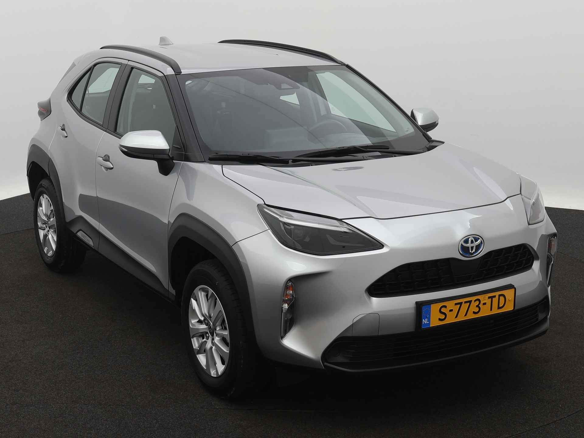 Toyota Yaris Cross 1.5 Hybrid Active | Camera | LM velgen | Climate Control | Cruise Control Adaptief | - 28/41