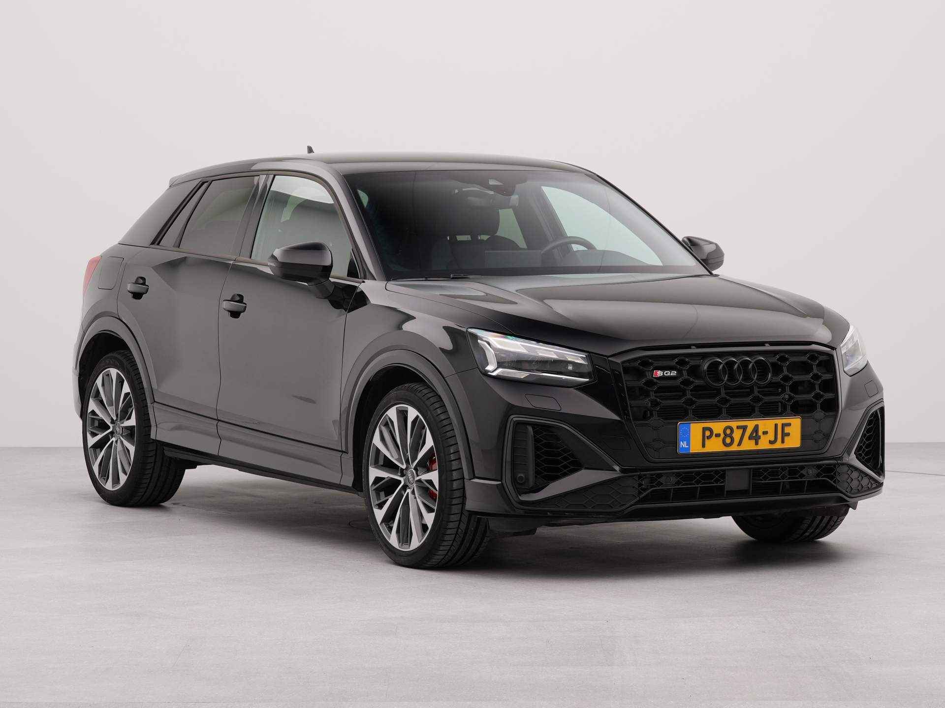 Audi SQ2  S-tronic quattro 2.0 TFSI quattro 300pk | Navigatie | Sportstoelen | Getint glas | 19" LM velgen | - 2/36