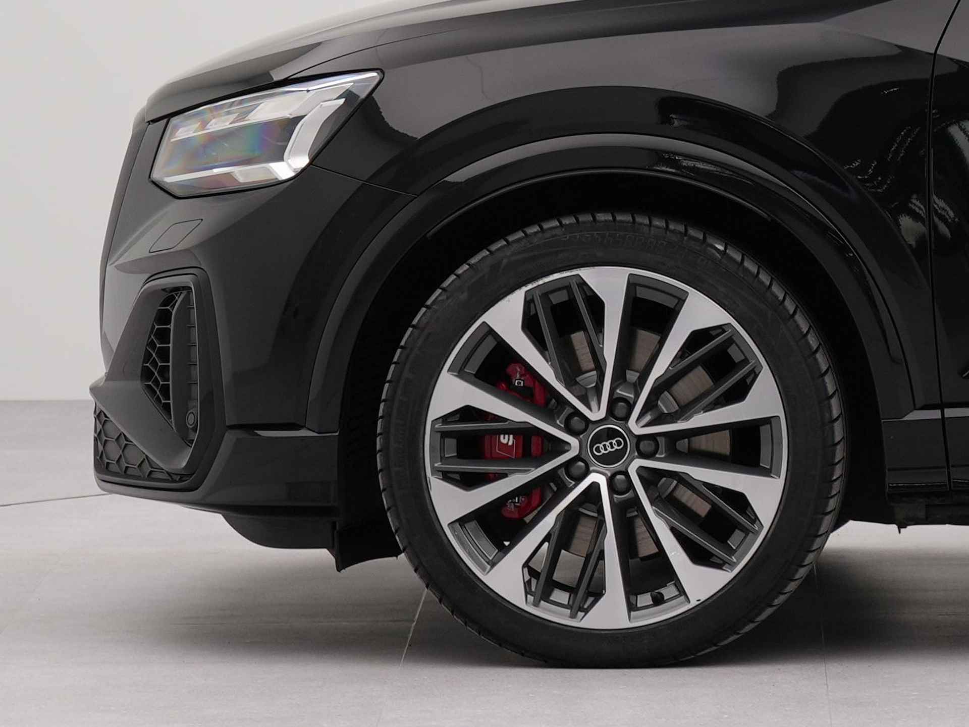 Audi SQ2  S-tronic quattro 2.0 TFSI quattro 300pk | Navigatie | Sportstoelen | Getint glas | 19" LM velgen | - 29/36