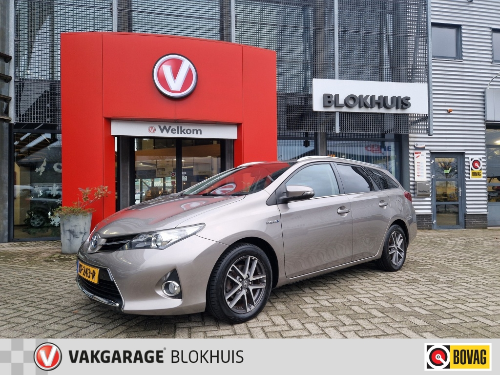 Toyota Auris Touring Sports 1.8 Hybr. Dynamic | Navi | LMV | Cruise