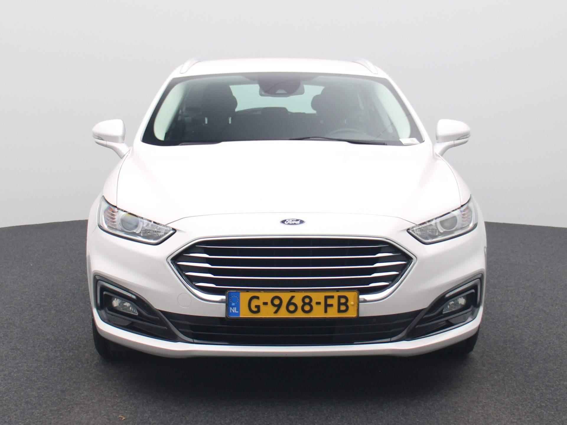 Ford Mondeo Wagon 2.0 IVCT HEV Titanium | Apple Carplay/Android Auto | Navigatie | Parkeersensoren | Sportstoelen | - 3/36